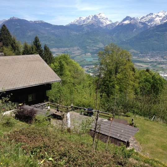 Chalet Ingas A quaint B&B in the picturesque hills of Troistorrents