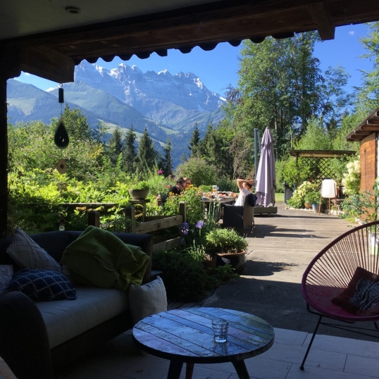 Chalet Ingas A quaint B&B in the picturesque hills of Troistorrents